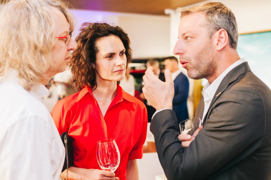 Vespera_volvo_design_show_23